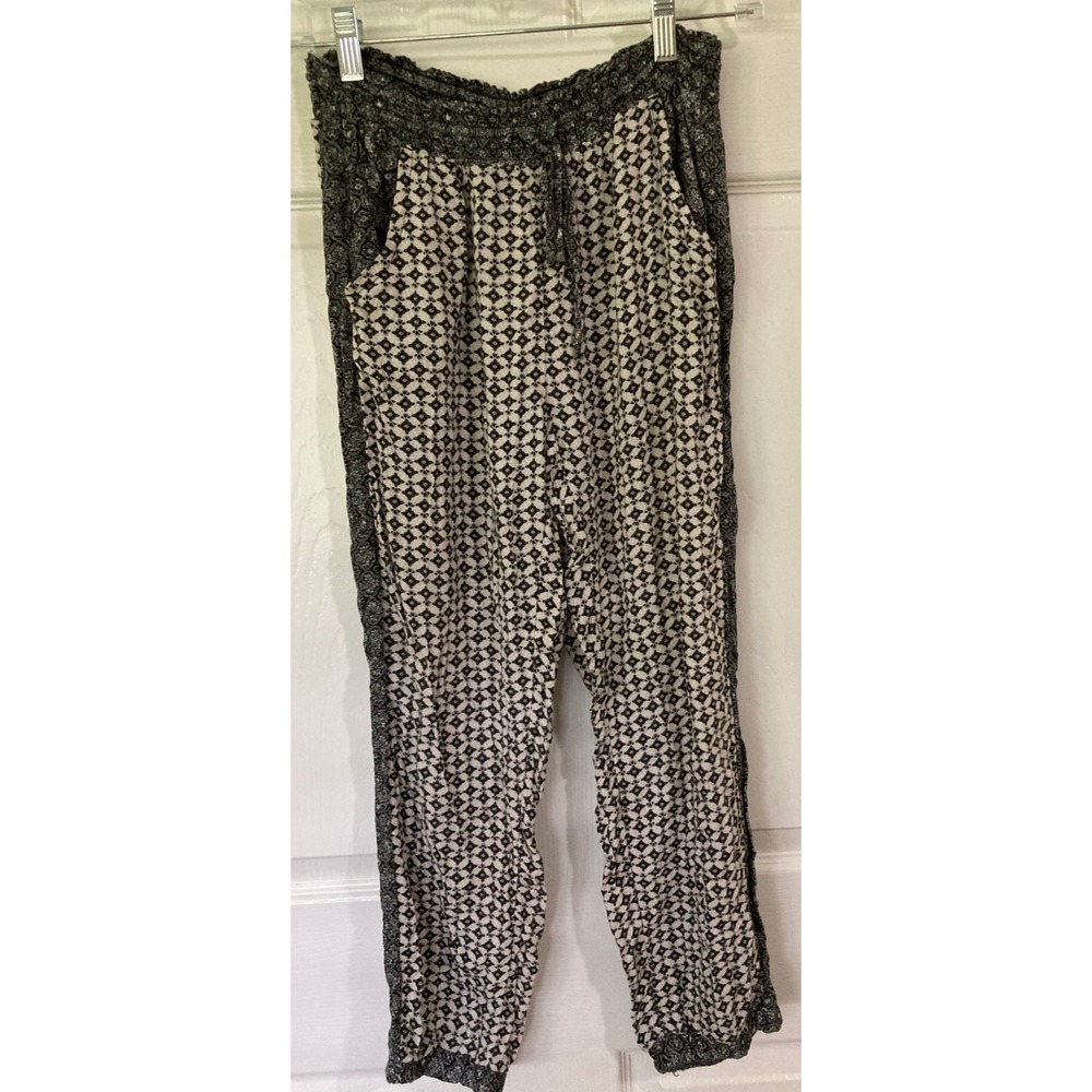 American Eagle Boho  Lounge Jogger Pants Small Black White Geometric Drawstring